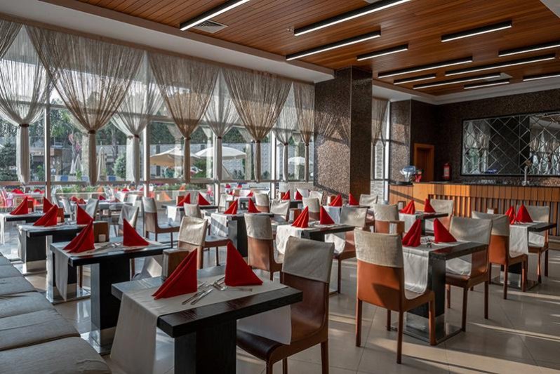 Alanya utazás Michell Hotel Spa Beach Club