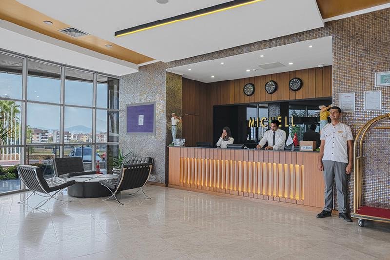 Alanya utazás Michell Hotel Spa Beach Club