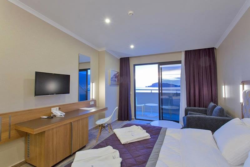 Alanya utazás Michell Hotel Spa Beach Club