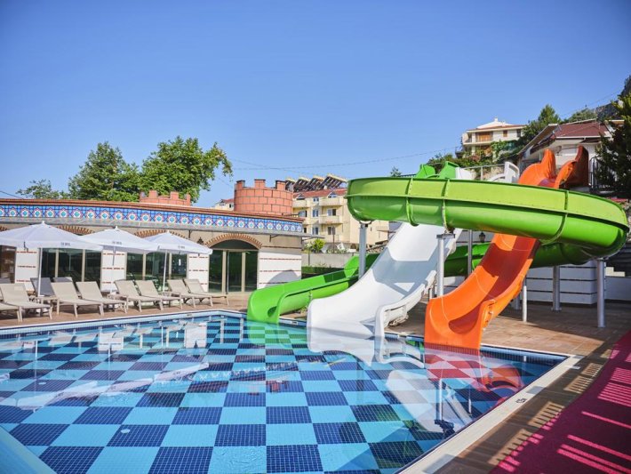 Alanya utazás Nox Inn Club