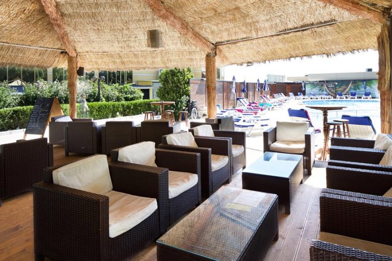 Napospart utazás Mpm Condor Hotel