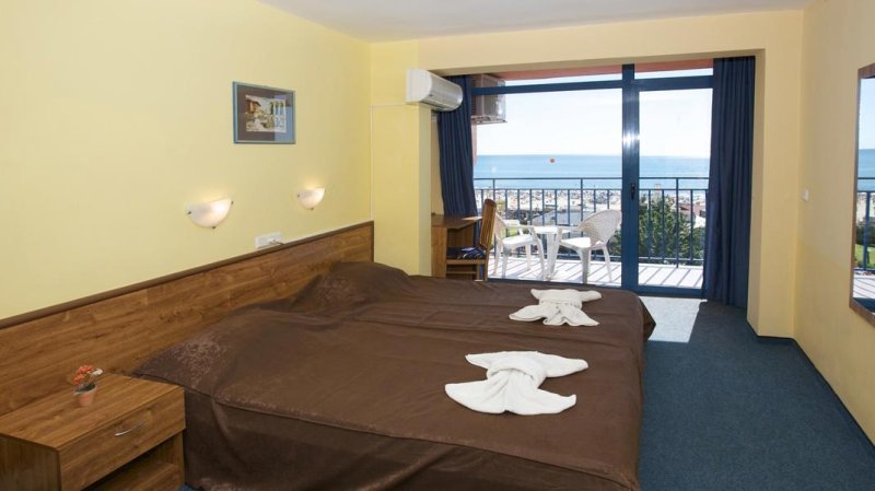 Napospart utazás Mpm Condor Hotel