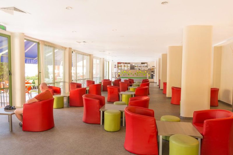 Napospart utazás Mpm Kalina Garden