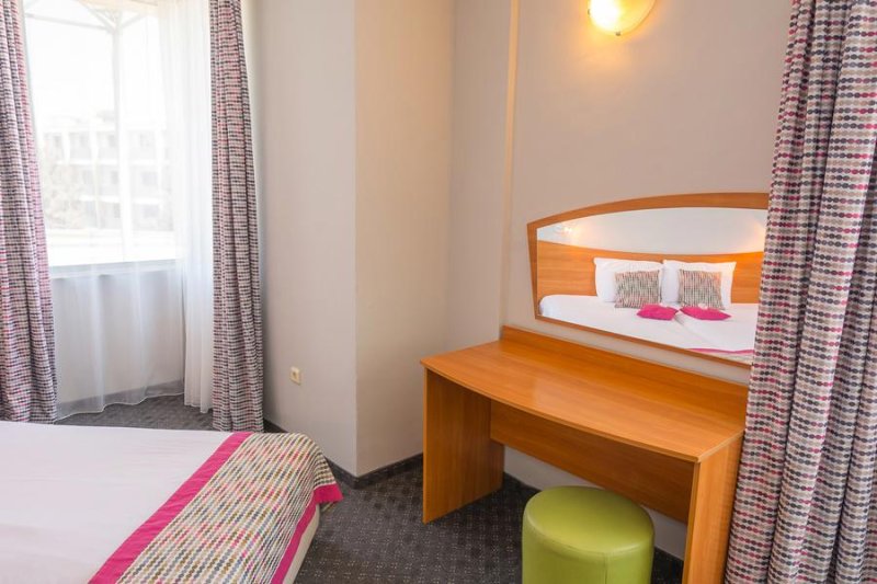 Napospart utazás Mpm Kalina Garden