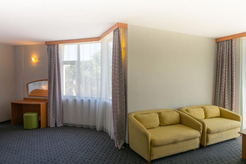 Napospart utazás Mpm Kalina Garden