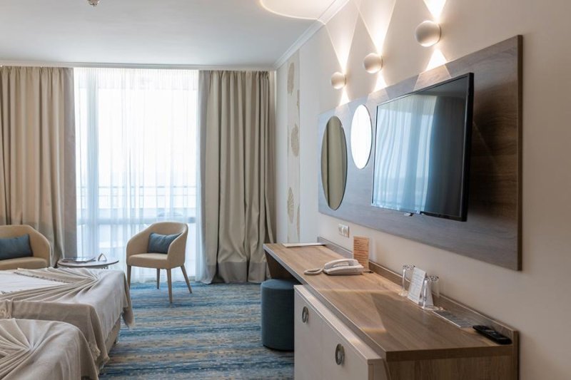 Napospart utazás Neptun Beach