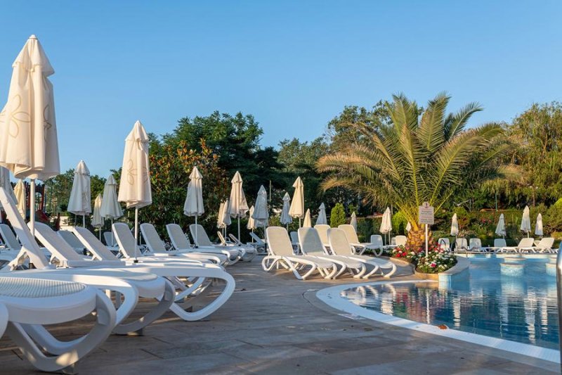 Napospart utazás Neptun Beach