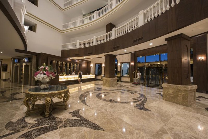 Alanya utazás Öz Hotels Sui Resort Hotel