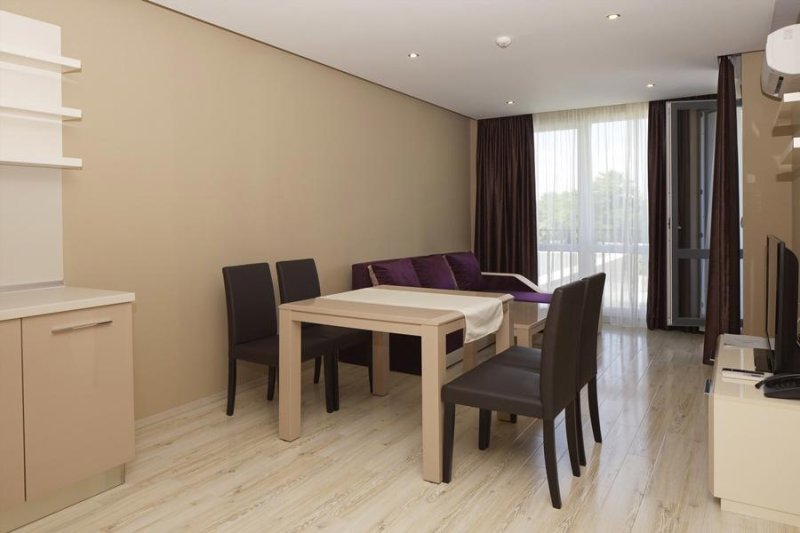 Neszebar utazás Paradiso Aparthotel