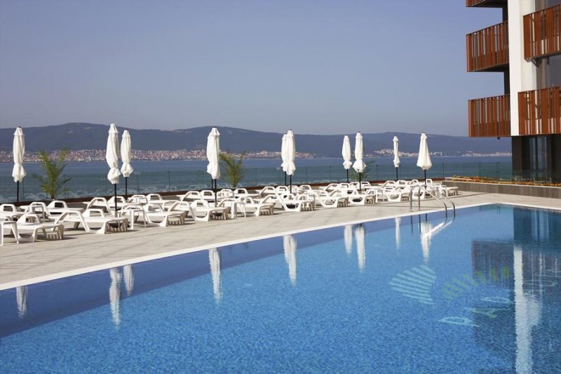 Neszebar utazás Paradiso Aparthotel