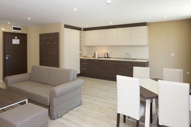 Neszebar utazás Paradiso Aparthotel