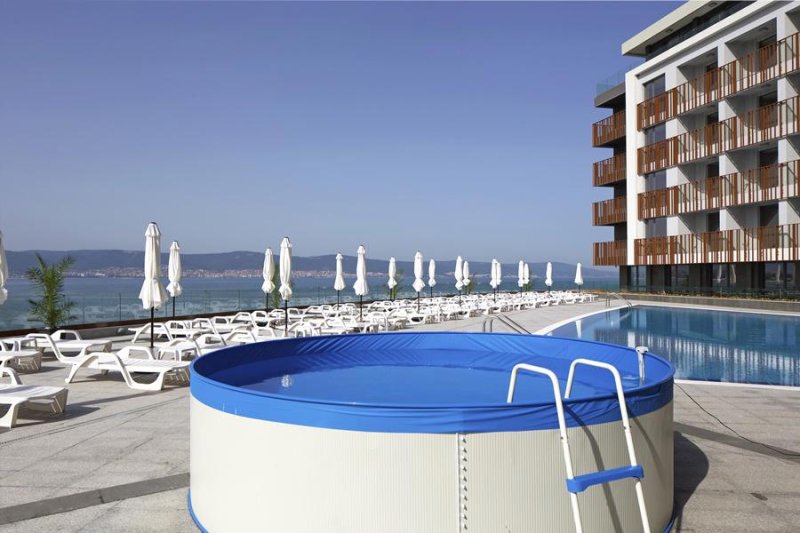 Neszebar utazás Paradiso Aparthotel