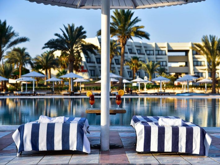 Hurghada utazás Pharaoh Azur Resort ex: Sonesta