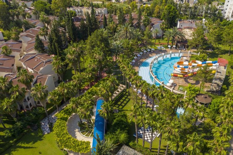 Kemer utazás Queens Park Göynük