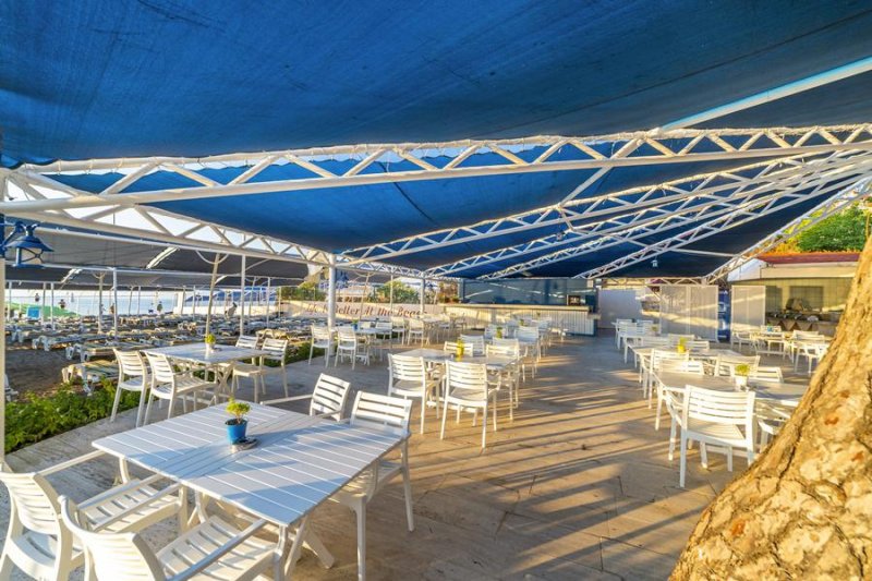 Kemer utazás Queens Park Göynük