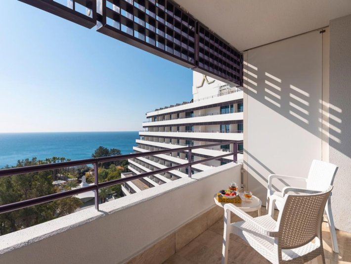 Antalya utazás Rixos Downtown