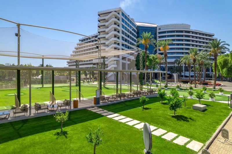 Antalya utazás Rixos Downtown