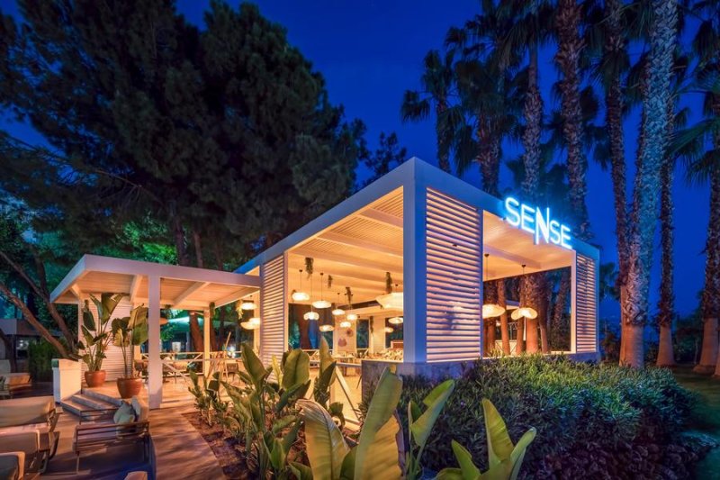 Antalya utazás Rixos Downtown