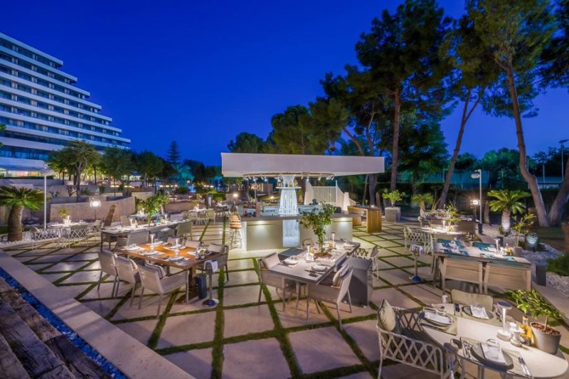Antalya utazás Rixos Downtown