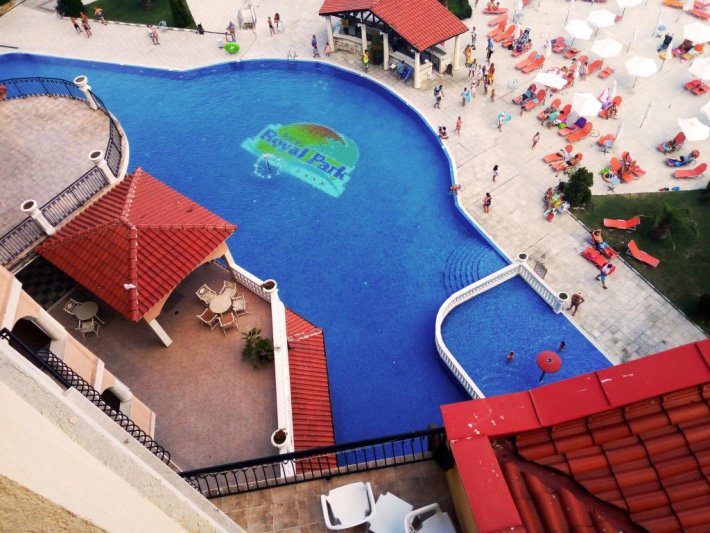 Elenite utazás Royal Park