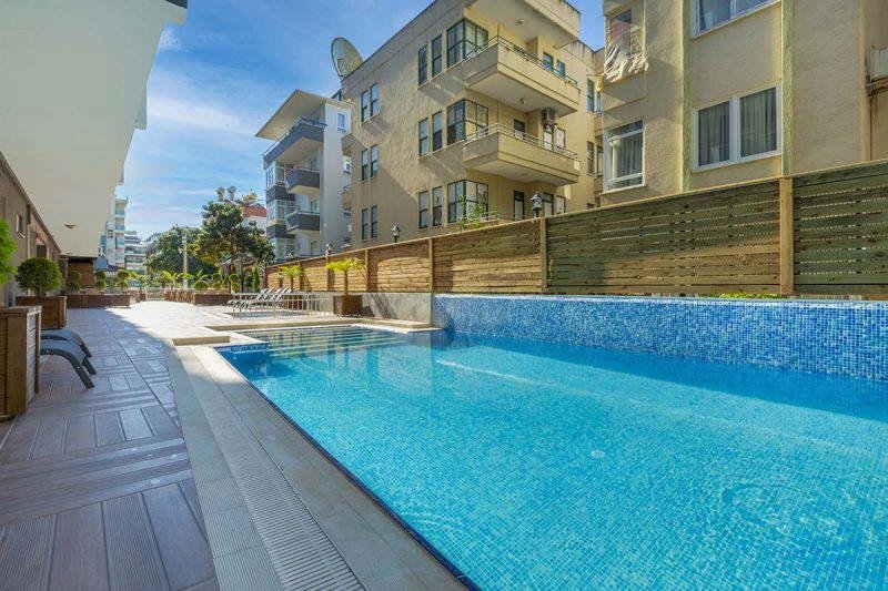 Alanya utazás Royalisa City Apart Hotel