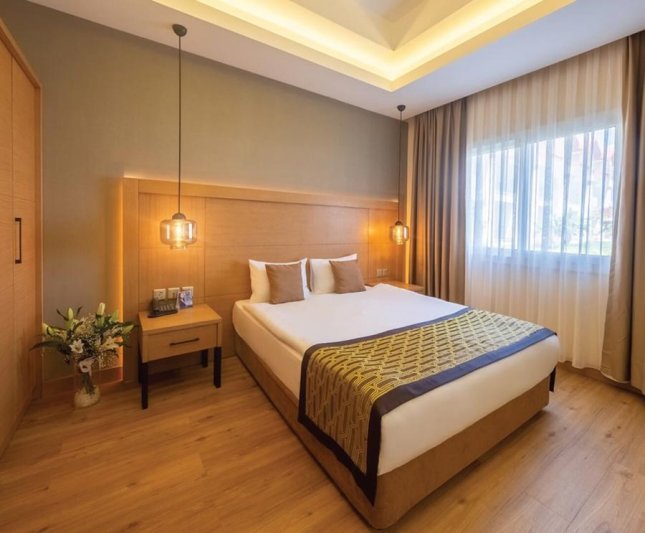 Észak-Ciprus utazás Salamis Bay Conti Resort Hotel & Casino