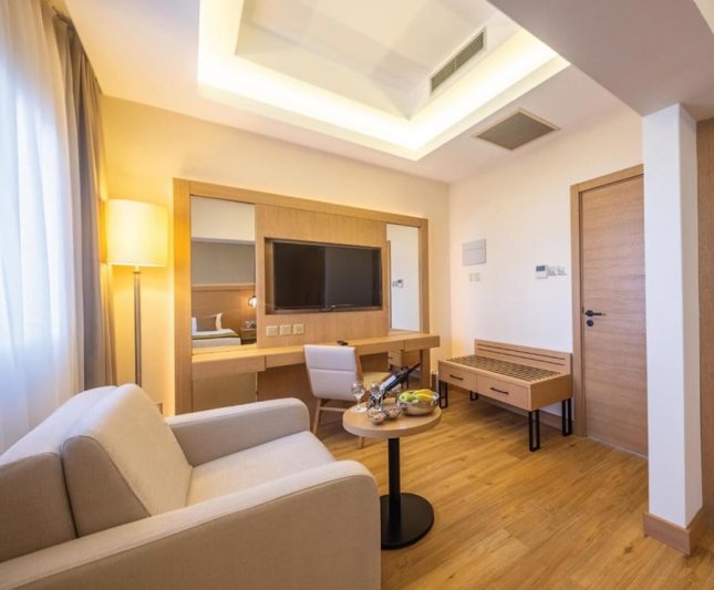 Észak-Ciprus utazás Salamis Bay Conti Resort Hotel & Casino