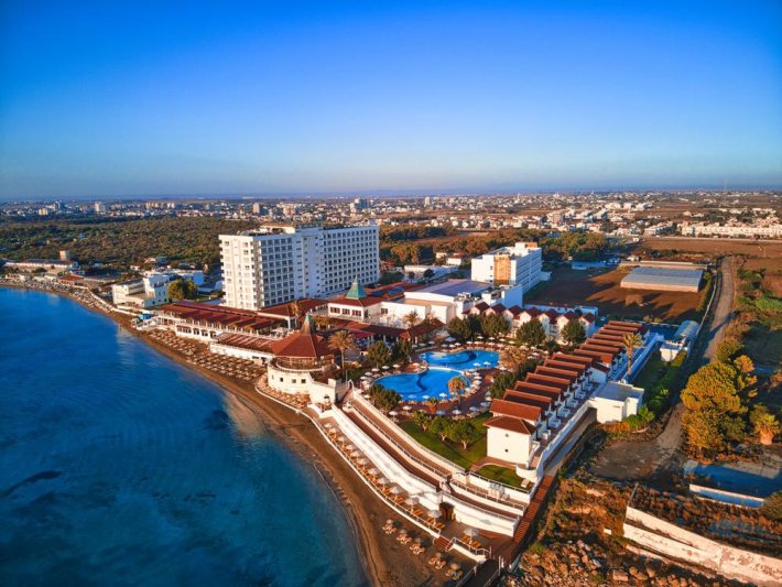 Észak-Ciprus utazás Salamis Bay Conti Resort Hotel & Casino