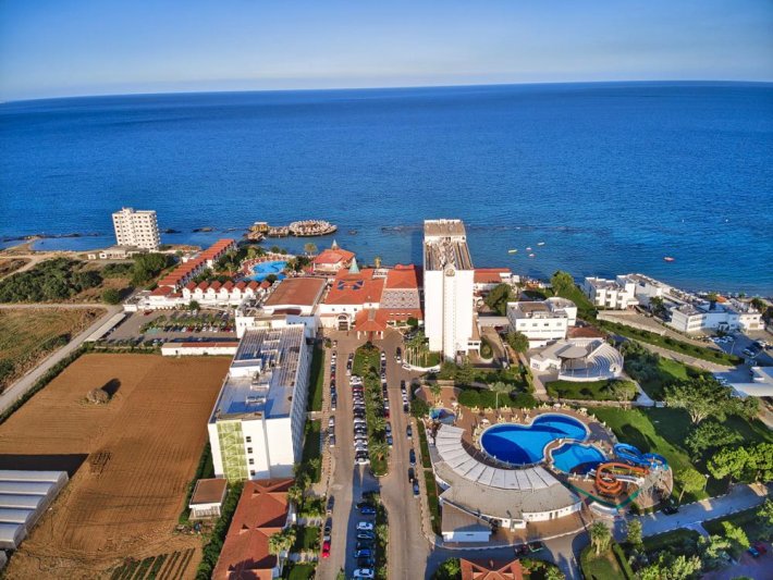 Észak-Ciprus utazás Salamis Bay Conti Resort Hotel & Casino