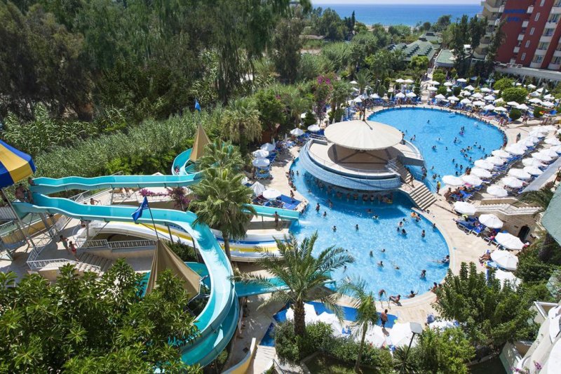 Alanya utazás Saphir Hotel