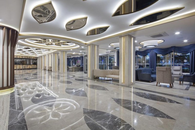 Alanya utazás Saphir Hotel