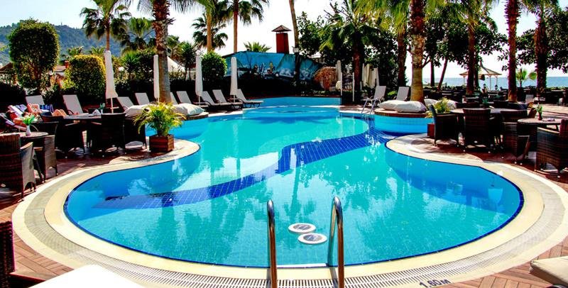 Alanya utazás Savk Hotel