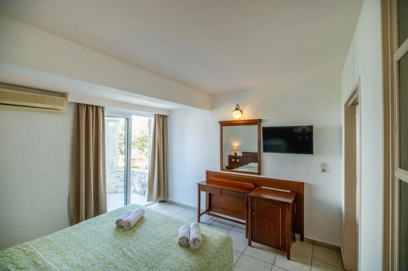 Kréta utazás Semiramis Village Hotel