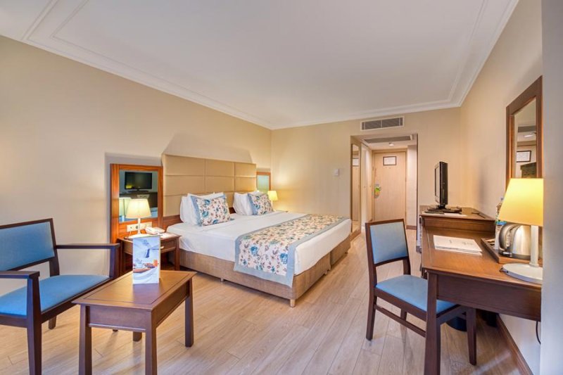 Kemer utazás Otium Life