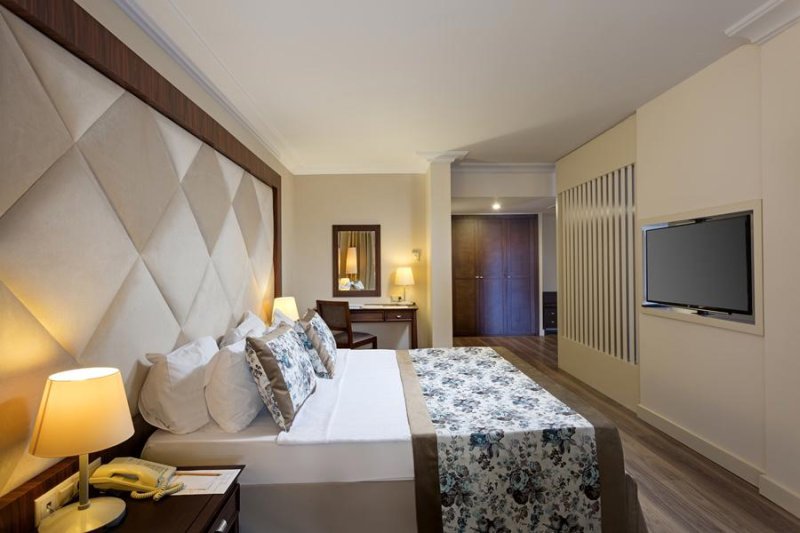 Kemer utazás Otium Life