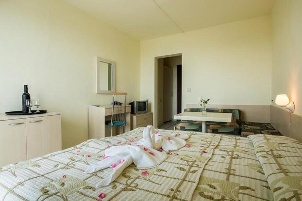 Napospart utazás Slavyanski Hotel