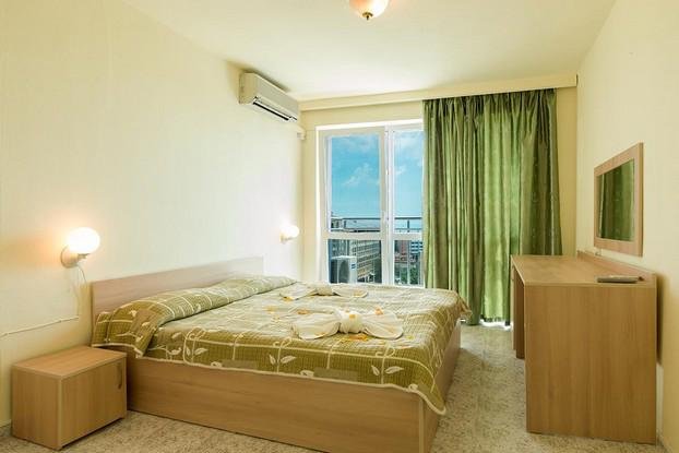 Napospart utazás Slavyanski Hotel