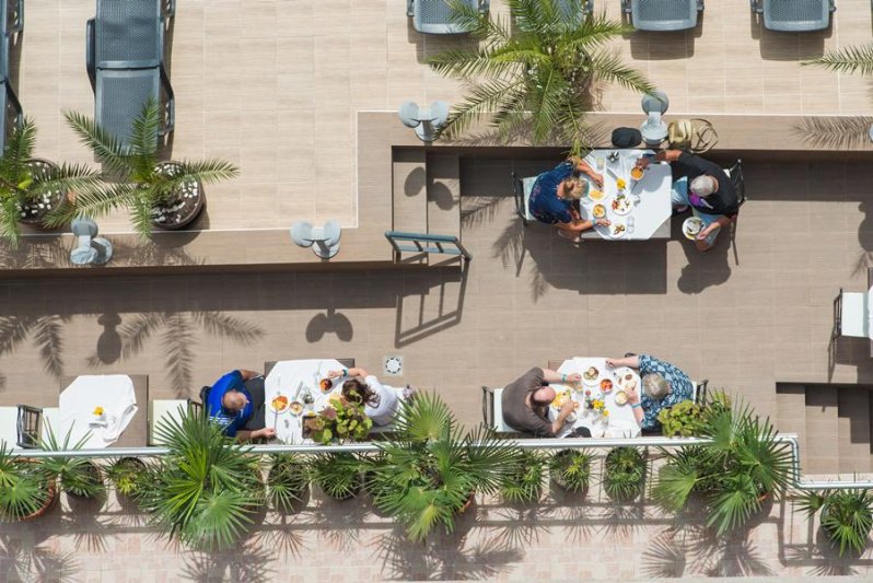 Napospart utazás Tia Maria Hotel