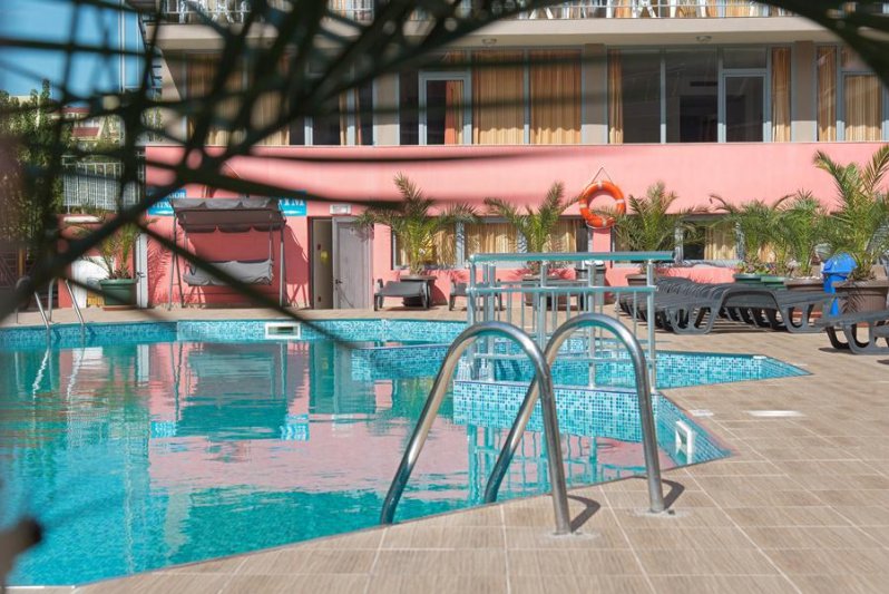 Napospart utazás Tia Maria Hotel