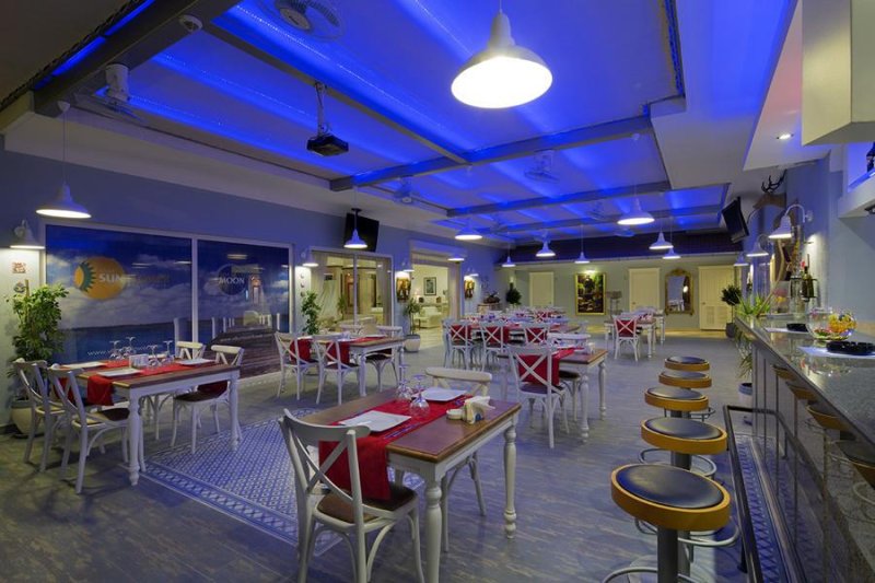 Alanya utazás Villa Sunflower Hotel