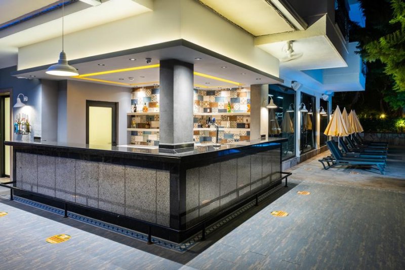 Alanya utazás Villa Sunflower Hotel