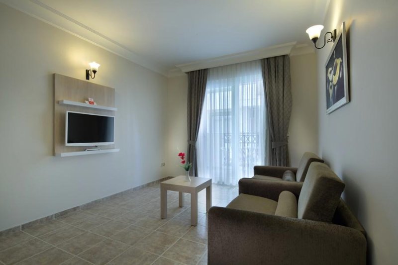 Alanya utazás Villa Sunflower Hotel