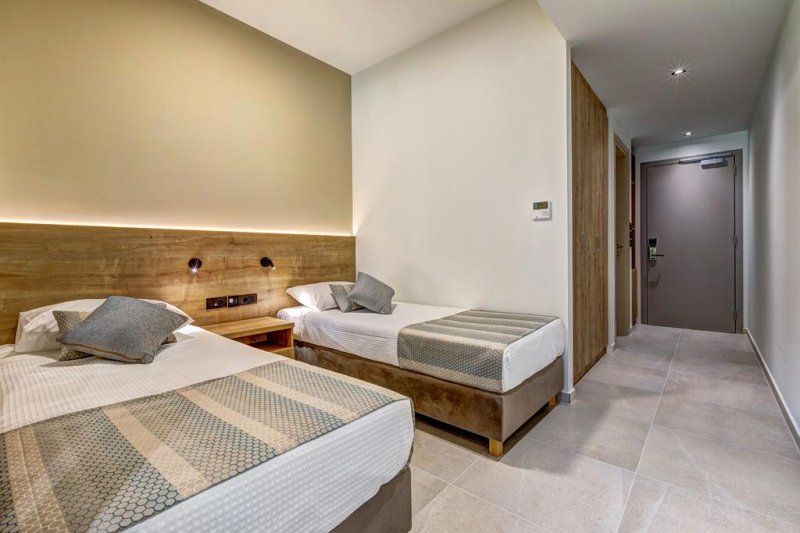 Zakynthos Laganas utazás White Olive Elite Hotel