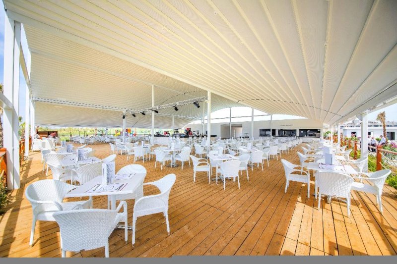 Antalya utazás Lara Family Club