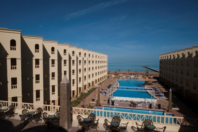 Hurghada utazás Amc Royal Hotel & Spa