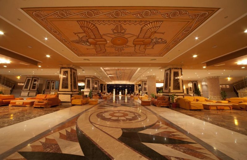 Hurghada utazás Amc Royal Hotel & Spa