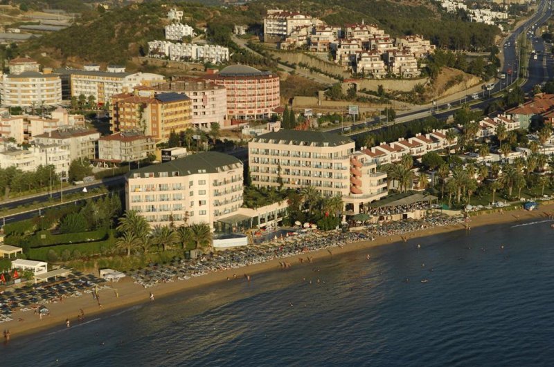 Alanya utazás Aska Just In Beach