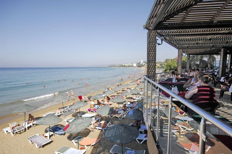 Alanya utazás Aska Just In Beach