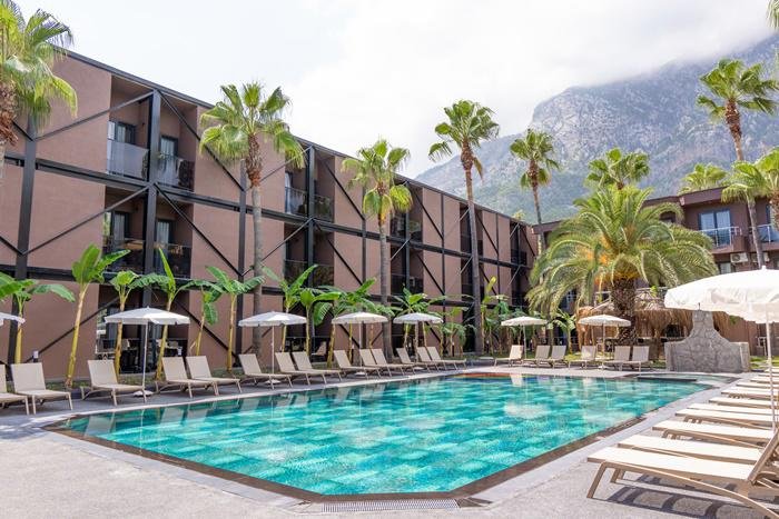 Kemer utazás Hotel Golden Sun