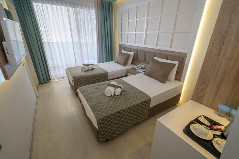 Alanya utazás Kleopatra Life Hotel & Spa
